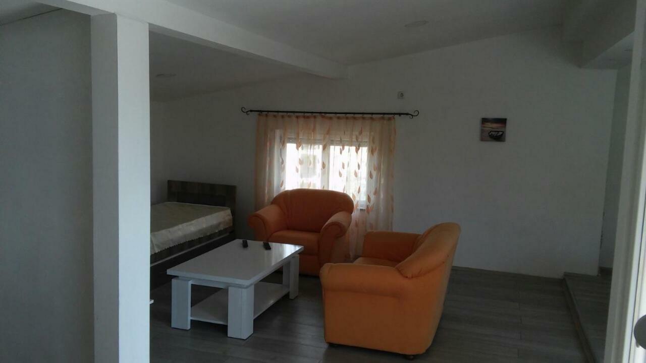 Apartments Struga Luaran gambar