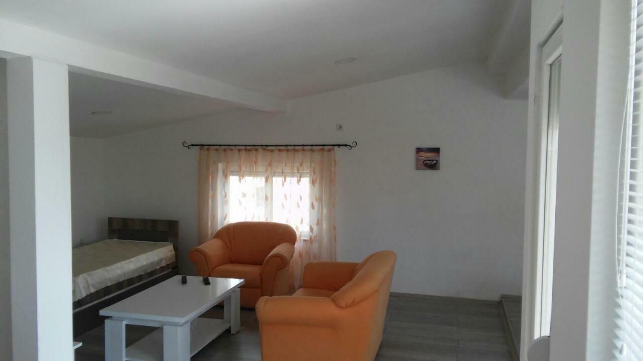 Apartments Struga Luaran gambar